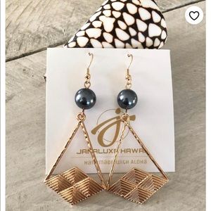 NEW JanaLuxe Hawaii Made Earrings